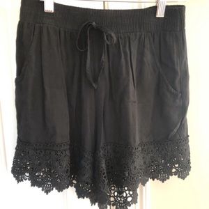 black lace trim shorts